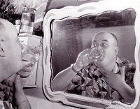 Евгений Моргунов. Реклама газированной воды 1966 год. Фотограф Рахманов Николай Николаевич